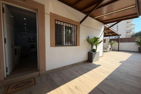 Kaupunkipientalo myytävänä Torrevieja, Alicante, Espanja, 2 makuuhuonetta, 80 m2 No. 196974 - kuva 5