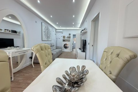 Kaupunkipientalo myytävänä Torrevieja, Alicante, Espanja, 2 makuuhuonetta, 80 m2 No. 196974 - kuva 22
