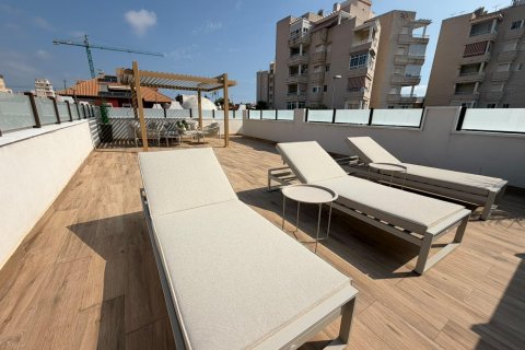 Kaupunkipientalo myytävänä Torrevieja, Alicante, Espanja, 2 makuuhuonetta, 80 m2 No. 196974 - kuva 14