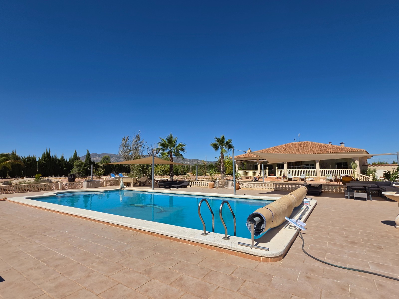 Villa Pinoso, Alicante, Spānijā 4 istabas, 405 m2 Nr. 196977