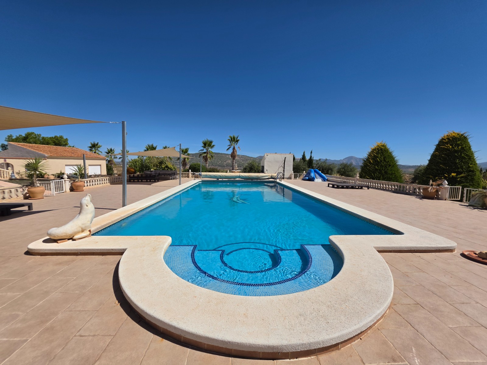 Villa Pinoso, Alicante, Spānijā 4 istabas, 405 m2 Nr. 196977
