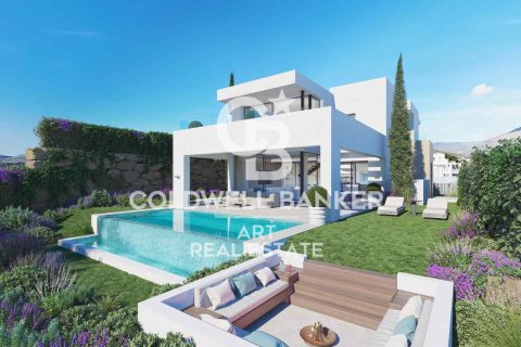 Hus i Estepona, Malaga, Spanien 3 sovrum, 226 kvm. Nr. 159578
