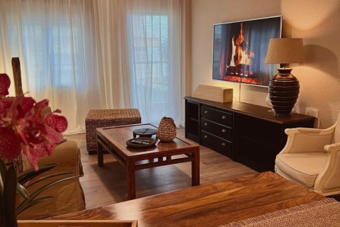Huoneisto myytävänä Santa Pola, Alicante, Espanja, 2 makuuhuonetta, 76 m2 No. 180770 - kuva 3