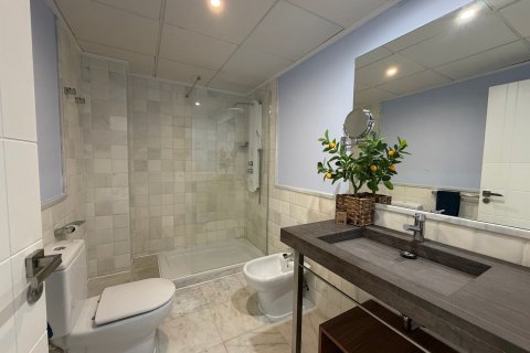 Продажа квартиры в Эль Кампельо, Аликанте, Испания 2 спальни, 68м2 №180768 - фото 7