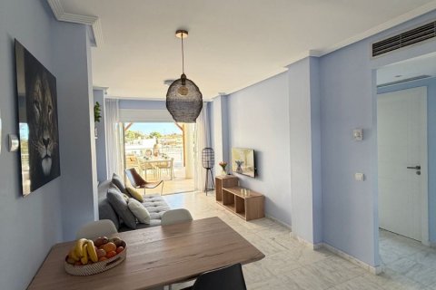 Продажа квартиры в Эль Кампельо, Аликанте, Испания 2 спальни, 68м2 №180768 - фото 16