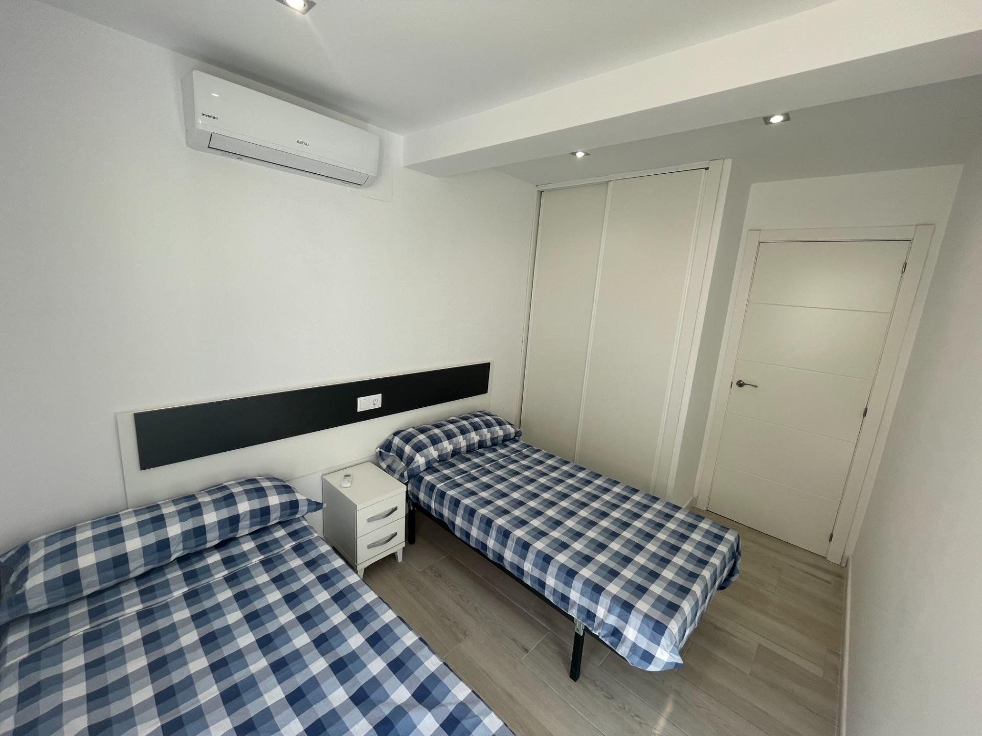 Бунгало в Ла Регия, Аликанте, Испания 3 спальни, 73м2 №146749