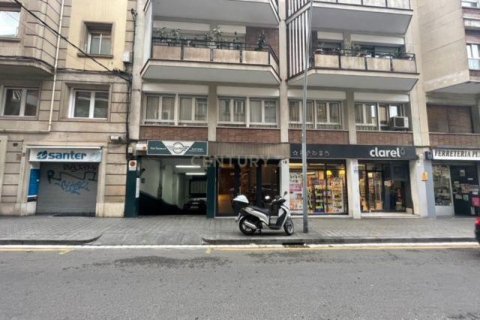 Commercial property for sale in Barcelona, Spain 326 sq.m. No. 167218 - photo 17