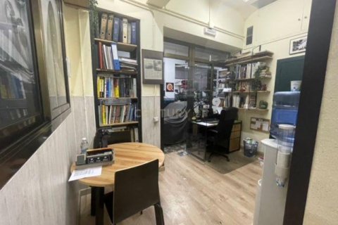 Commercial property for sale in Barcelona, Spain 326 sq.m. No. 167218 - photo 8