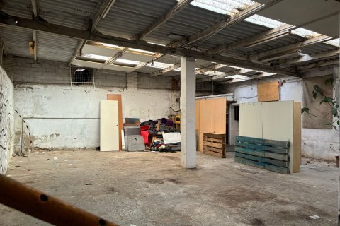 House for sale in Barcelona, Spain 4 bedrooms, 188 sq.m. No. 167223 - photo 7