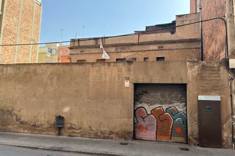 House in Barcelona, Spain 4 bedrooms, 188 sq.m. No. 167223