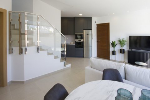 Продажа дома Сьюдад Кесада, Аликанте, Испания 3 спальни, 170м2 №116733 - фото 3