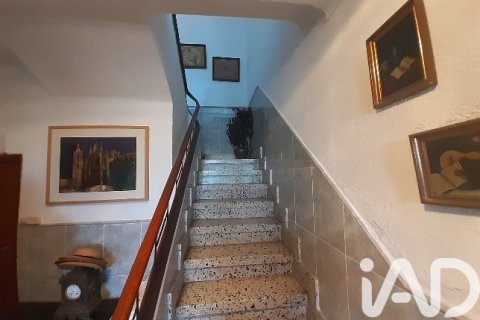 House zum Verkauf in La Baneza, Leon, Spanien 10 Schlafzimmer, 400 m2 Nr. 185009 - Foto 23