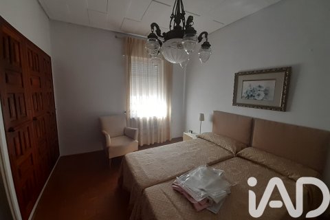 House zum Verkauf in La Baneza, Leon, Spanien 10 Schlafzimmer, 400 m2 Nr. 185009 - Foto 16