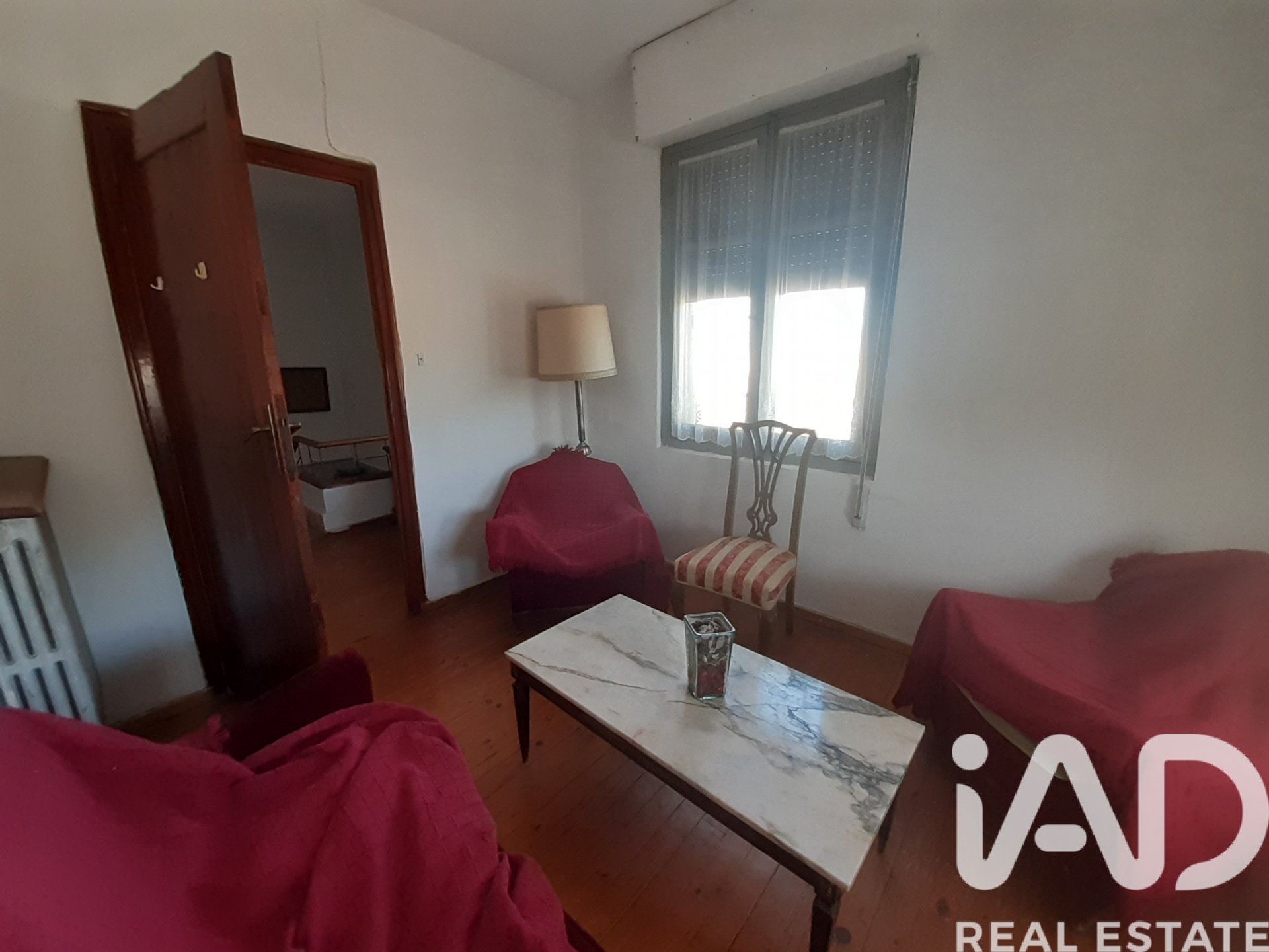 Hus i La Baneza, Leon, Spanien 10 sovrum, 400 kvm. Nr. 185009