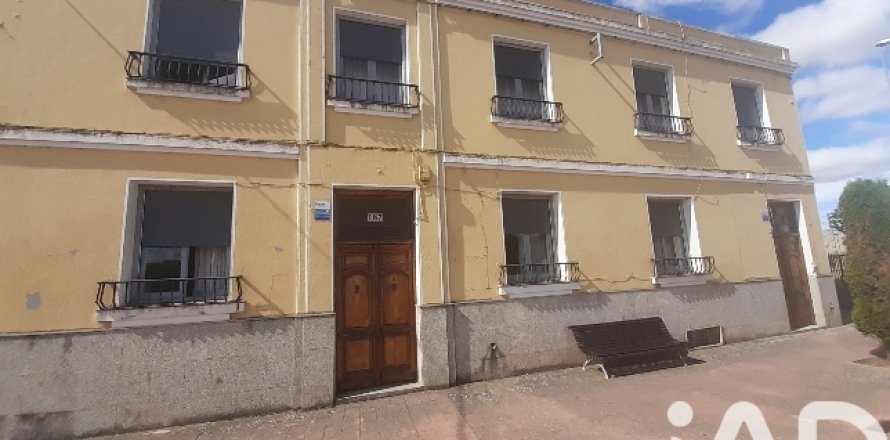 House in La Baneza, Leon, Spanien 10 Schlafzimmer, 400 m2 Nr. 185009
