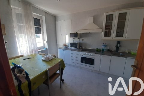 House zum Verkauf in La Baneza, Leon, Spanien 10 Schlafzimmer, 400 m2 Nr. 185009 - Foto 12