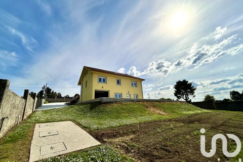 Hus till salu i Coiros, A Coruna, Spanien 5 sovrum, 243 kvm. Nr. 153557 - foto 11