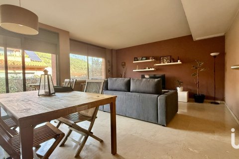 Продажа дома в Сан-Андреу-де-Льяванерес, Барселона, Испания 4 спальни, 200м2 №153554 - фото 6