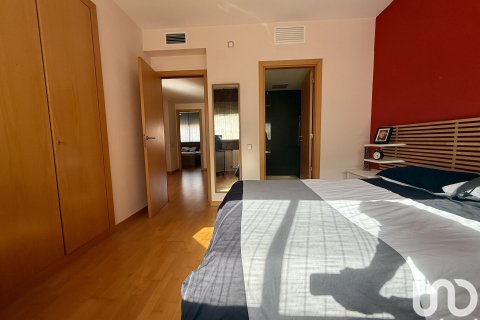 Продажа дома в Сан-Андреу-де-Льяванерес, Барселона, Испания 4 спальни, 200м2 №153554 - фото 13