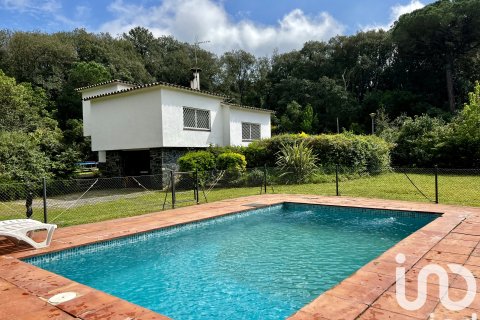 Продажа квартиры в Досриус, Барселона, Испания 4 спальни, 150м2 №153555 - фото 6