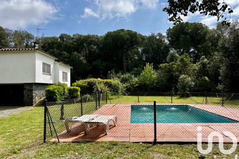 Продажа квартиры в Досриус, Барселона, Испания 4 спальни, 150м2 №153555 - фото 3