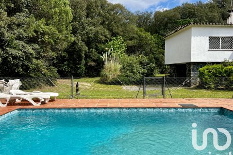 Appartamento a Dosrius, Barcelona, Spagna 4 camere da letto, 150 mq. N° 153555