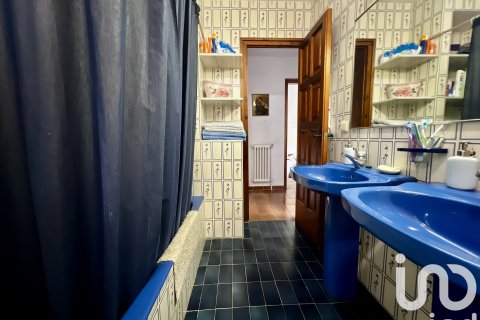 Продажа квартиры в Досриус, Барселона, Испания 4 спальни, 150м2 №153555 - фото 14