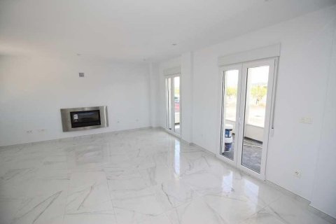 Villa till salu i Pinoso, Alicante, Spanien 4 sovrum, 245 kvm. Nr. 171650 - foto 3