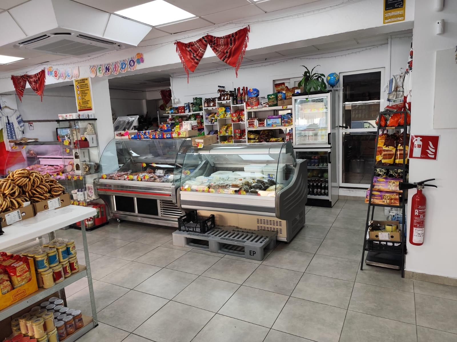Propiedad comercial en Torrevieja, Alicante, España 4 dormitorios, 91 m2 No. 155688