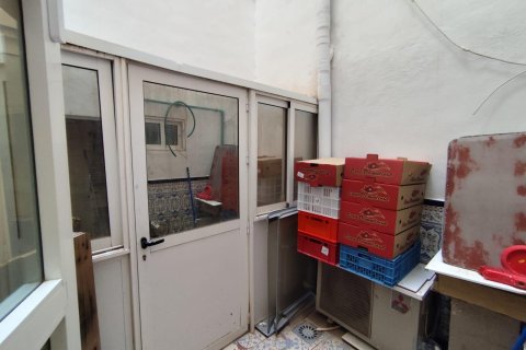 Propiedad comercial en venta en Torrevieja, Alicante, España 4 dormitorios, 91 m2 No. 155688 - foto 13