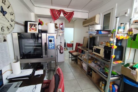 Propiedad comercial en venta en Torrevieja, Alicante, España 4 dormitorios, 91 m2 No. 155688 - foto 11