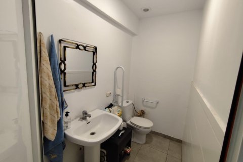 Propiedad comercial en venta en Torrevieja, Alicante, España 4 dormitorios, 91 m2 No. 155688 - foto 14