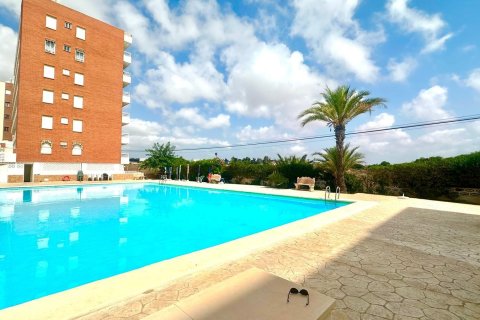 Apartament w Punta Prima, Alicante, Hiszpania 3 sypialnie, 92 mkw. nr 155685