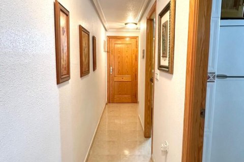 Apartament w Torrevieja, Alicante, Hiszpania 1 sypialnia, 83 mkw. nr 155684 – zdjęcie 9