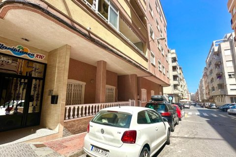 Apartament w Torrevieja, Alicante, Hiszpania 1 sypialnia, 83 mkw. nr 155684 – zdjęcie 26