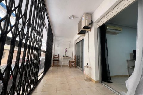 Apartament w Torrevieja, Alicante, Hiszpania 3 sypialnie, 110 mkw. nr 155686 – zdjęcie 17