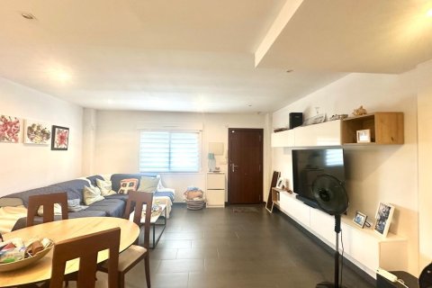 Radhus till salu i Torrevieja, Alicante, Spanien 2 sovrum, 115 kvm. Nr. 155682 - foto 13