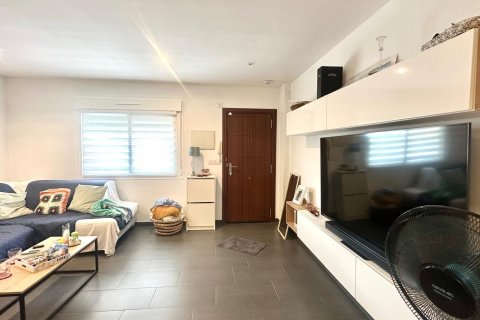 Radhus till salu i Torrevieja, Alicante, Spanien 2 sovrum, 115 kvm. Nr. 155682 - foto 14