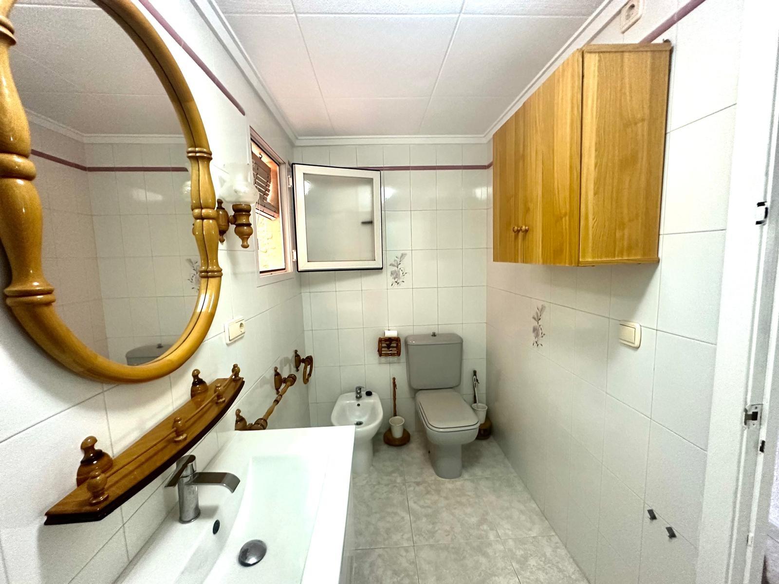 Apartment in Torrevieja, Alicante, Spain 3 bedrooms, 120 sq.m. No. 155687