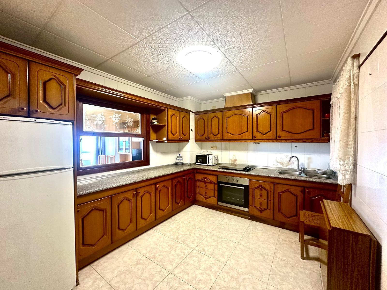 Apartment in Torrevieja, Alicante, Spain 3 bedrooms, 120 sq.m. No. 155687