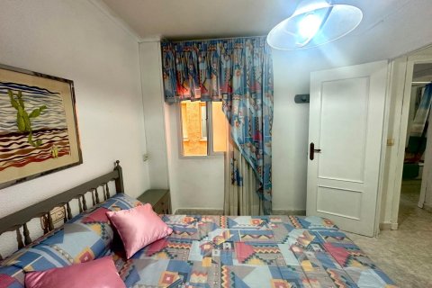 Apartamento en venta en Torrevieja, Alicante, España 3 dormitorios, 120 m2 No. 155687 - foto 9