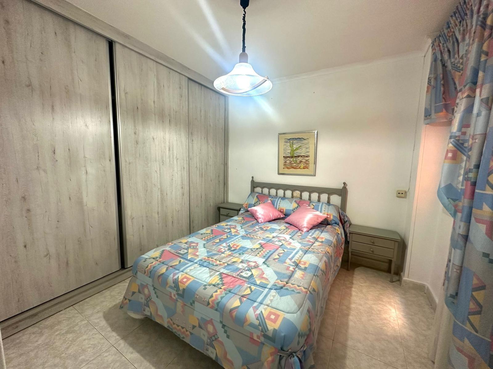 Apartment in Torrevieja, Alicante, Spain 3 bedrooms, 120 sq.m. No. 155687