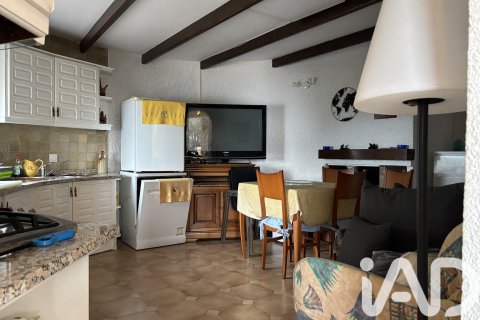 Talo myytävänä Roses, Girona, Espanja, 3 makuuhuonetta, 180 m2 No. 172298 - kuva 23