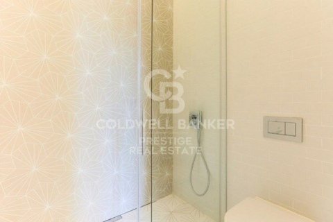 Huoneisto myytävänä Barcelona, Espanja, 3 makuuhuonetta, 232 m2 No. 160198 - kuva 12