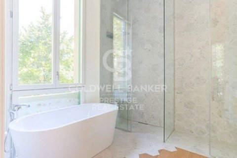 Apartment à vendre à Barcelona, Espagne, 3 chambres, 175 m2 No. 160199 - photo 9