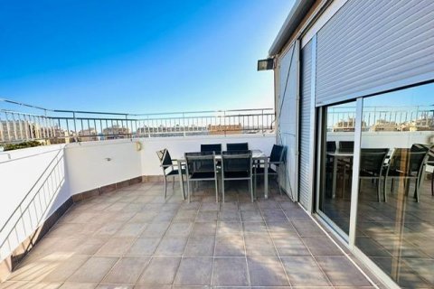 Huoneisto myytävänä Torrevieja, Alicante, Espanja, 3 makuuhuonetta, 205 m2 No. 115357 - kuva 13