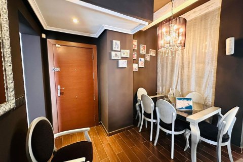 Huoneisto myytävänä Torrevieja, Alicante, Espanja, 3 makuuhuonetta, 205 m2 No. 115357 - kuva 10