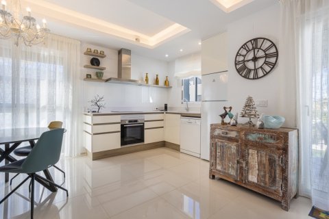 Apartment for sale Ciudad Quesada, Alicante, Spain 2 bedrooms, 82 sq.m. No. 115313 - photo 10
