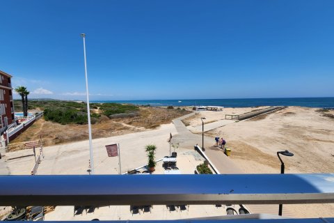 Huoneisto myytävänä La Mata, Alicante, Espanja, 2 makuuhuonetta, 70 m2 No. 178291 - kuva 14