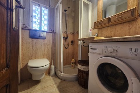 Huoneisto myytävänä La Mata, Alicante, Espanja, 2 makuuhuonetta, 70 m2 No. 178291 - kuva 11